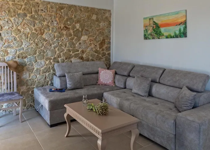 Majestic Stone Sea View Pool Villa Antipata (Erisos)